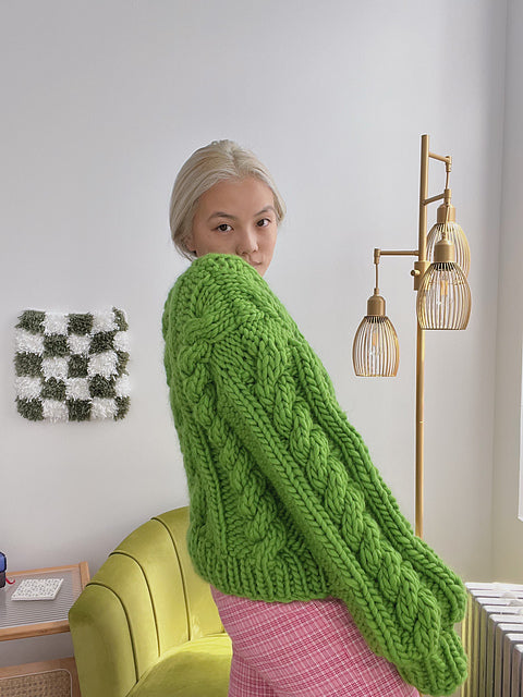 Williamsburg Sweater V Neck